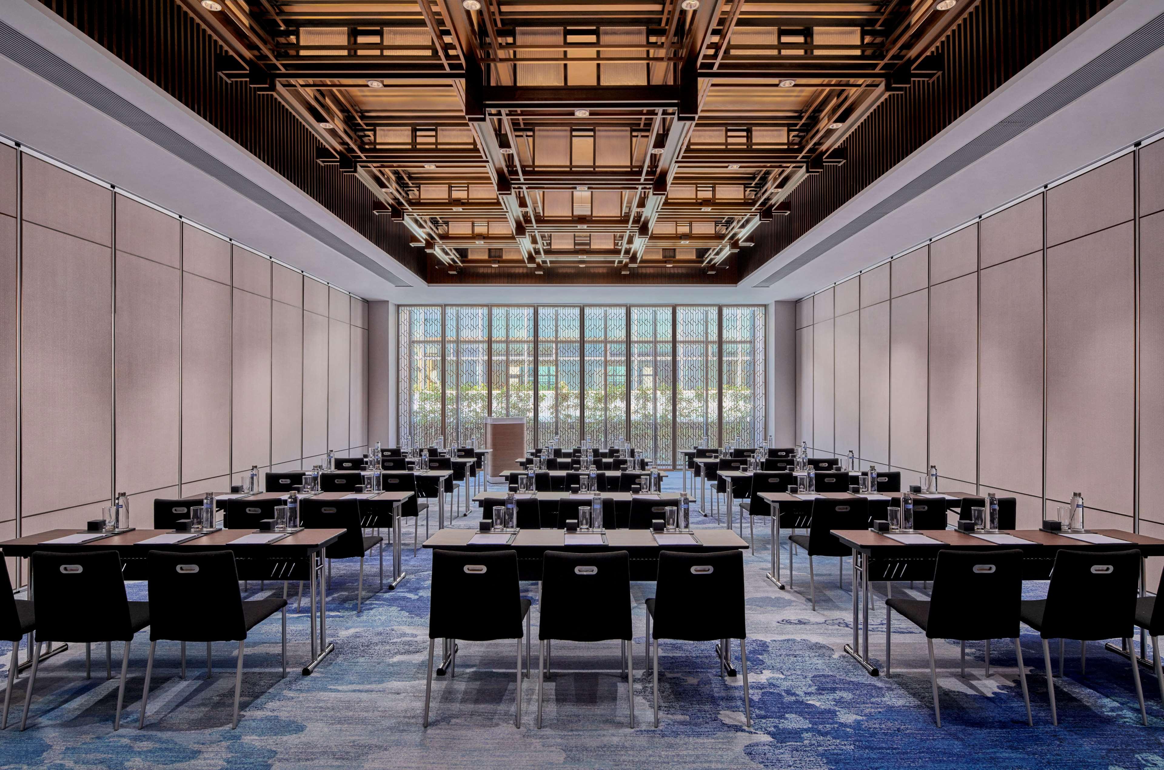 Hilton Fengxian 5*