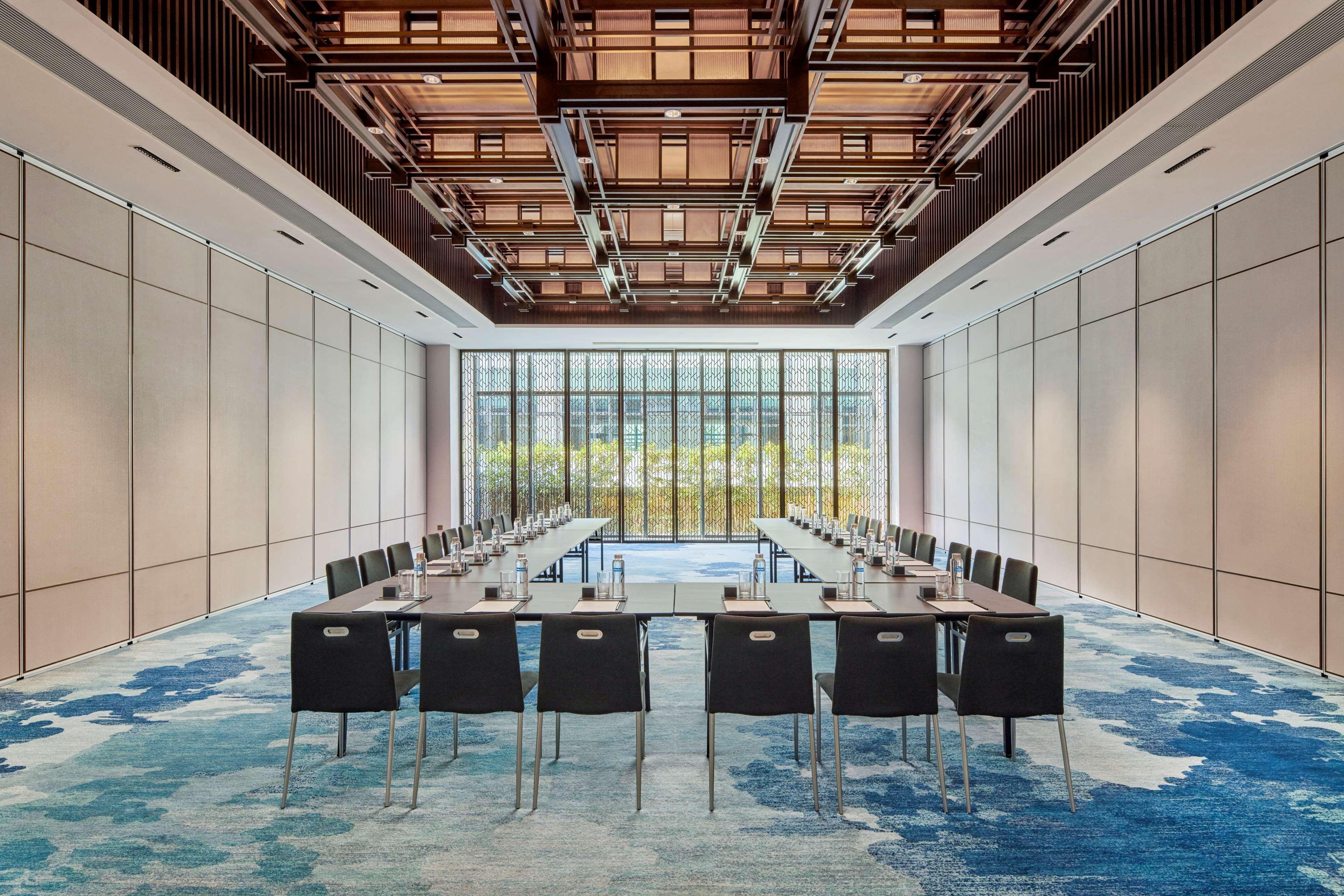 Hilton Fengxian 5* Shanghai