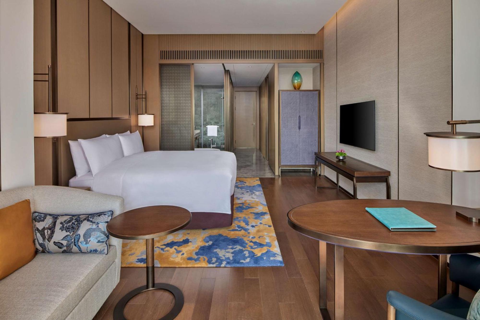 Hilton Fengxian