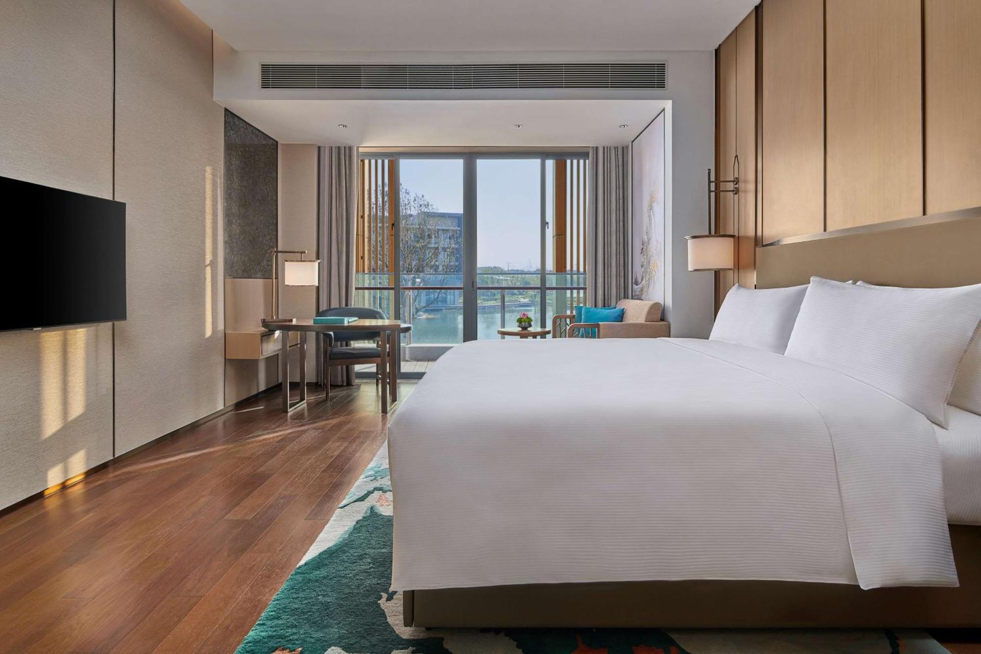 Hilton Fengxian 5*