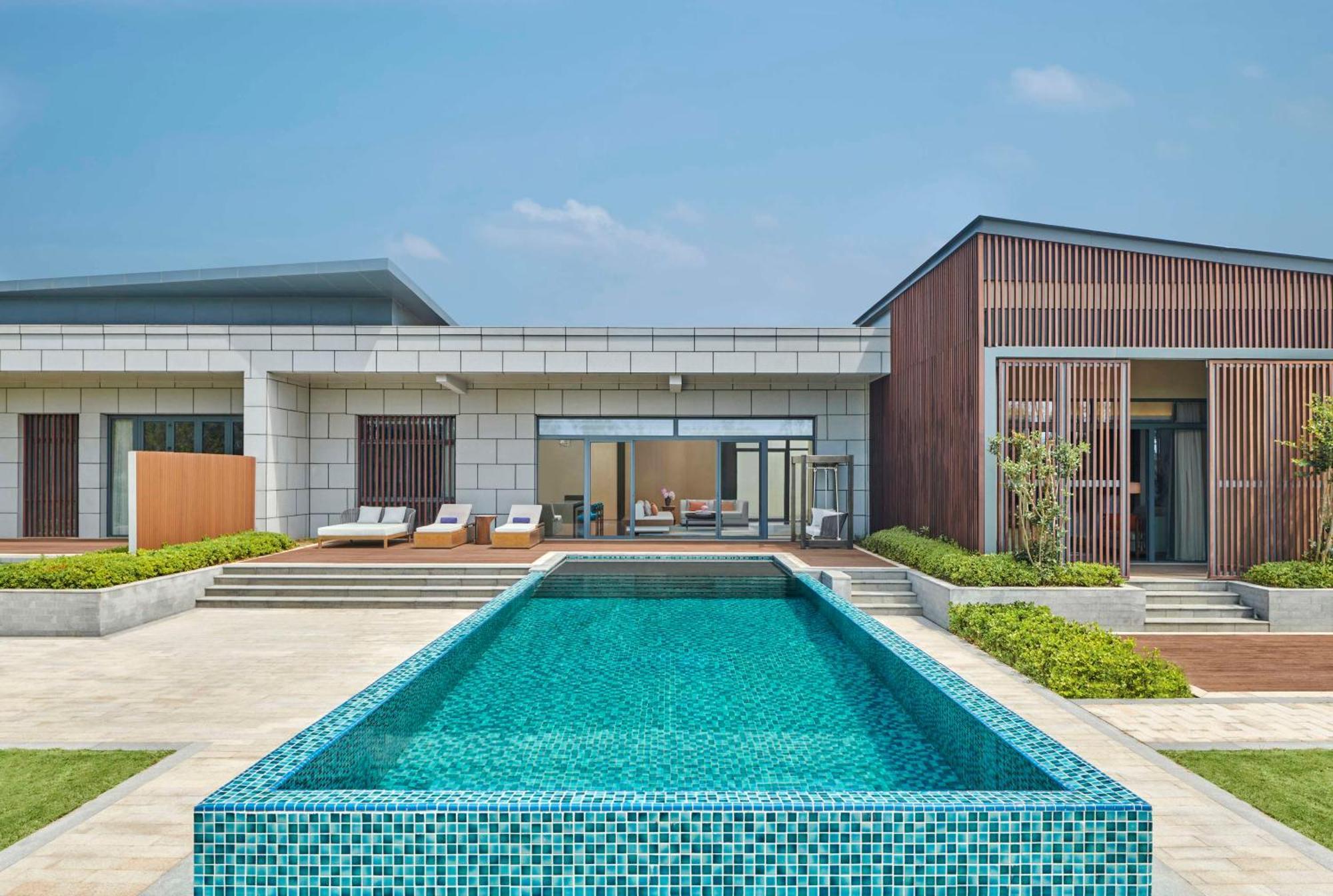 Hilton Fengxian Hotel 5*
