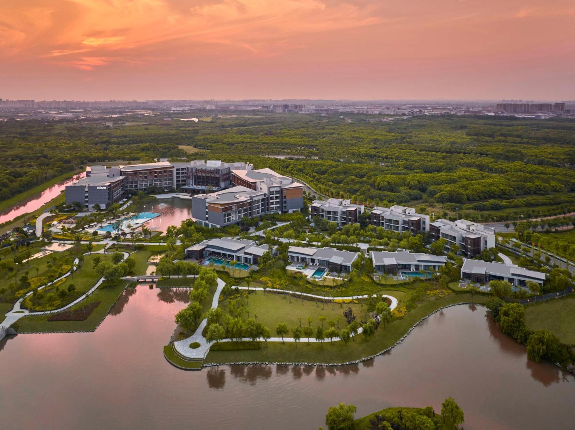 Hotel Hilton Fengxian 5*